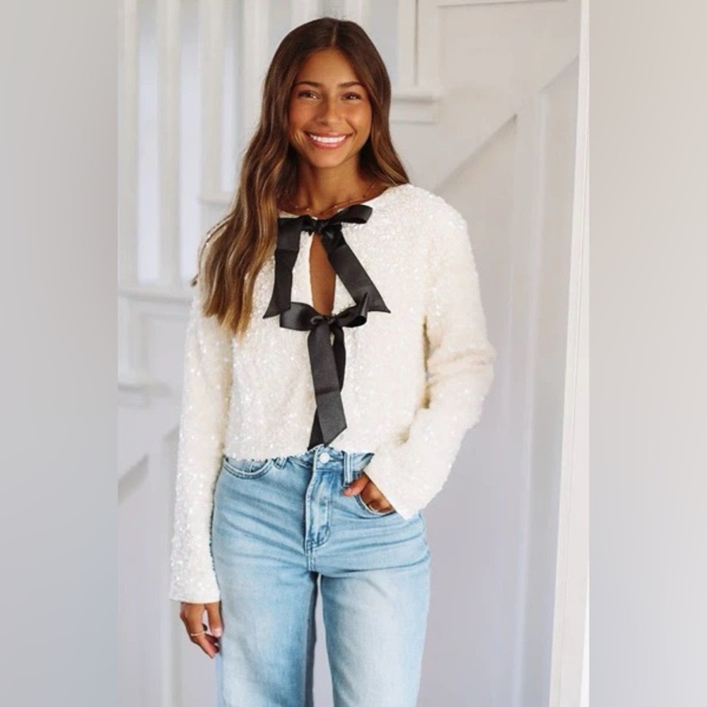NWT Hazel & Olive Sweater